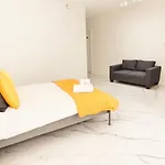 Beryl Road 1B2B Apartment In Hammersmith