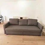 Beryl Road 1B2B Apartment In Hammersmith